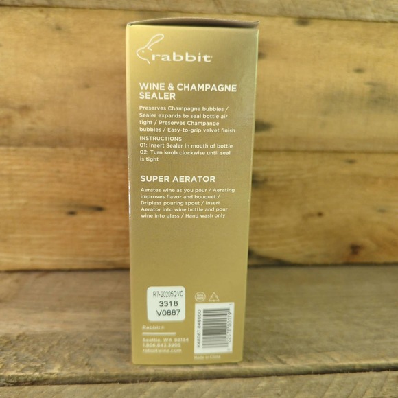 Rabbit Aerate & Preserve Wine Set / Black and Gold / Wine and Champagne Sealer - Picture 2 of 6